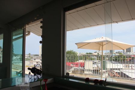 Apartamento para alugar com 350m², 4 quartos e 2 vagas Apartamento para alugar com 350m², 4 quartos e 2 vagasVista