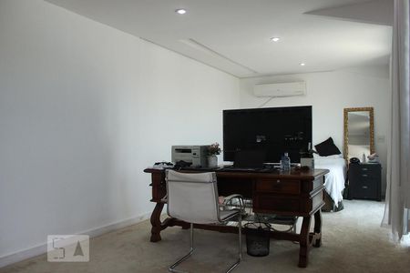 Apartamento para alugar com 350m², 4 quartos e 2 vagas Apartamento para alugar com 350m², 4 quartos e 2 vagasSuite Cobertura