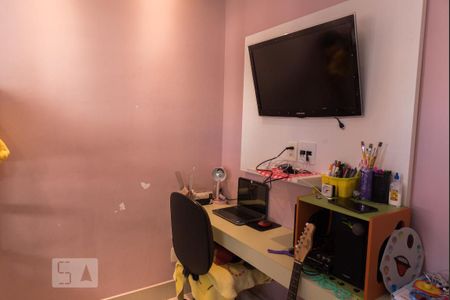 Apartamento à venda com 110m², 3 quartos e 2 vagasQuarto 3