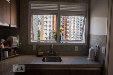 Apartamento à venda com 110m², 3 quartos e 2 vagasCozinha