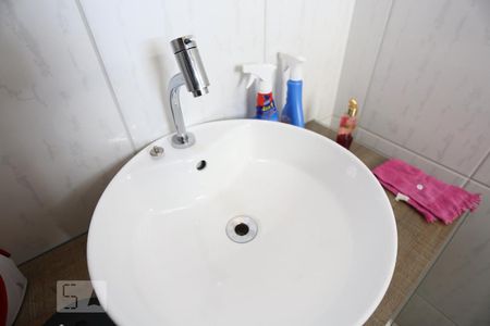 Casa à venda com 128m², 3 quartos e 4 vagasBanheiro da Suíte 2