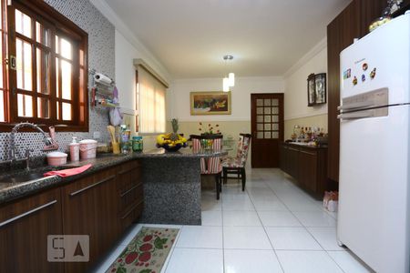 Casa à venda com 128m², 3 quartos e 4 vagasCozinha