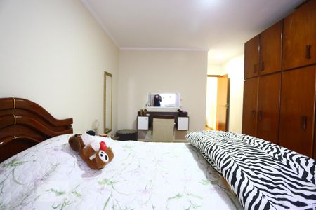 Casa à venda com 128m², 3 quartos e 4 vagasSuíte 1