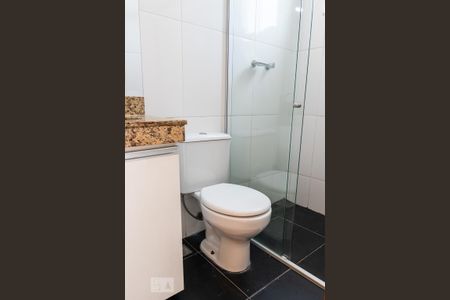 Apartamento para alugar com 65m², 3 quartos e 1 vaga Apartamento para alugar com 65m², 3 quartos e 1 vagaBanheiro da Suíte