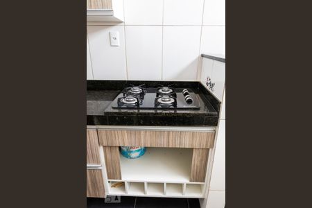 Cozinha de apartamento para alugar com 3 quartos, 65m² em Floramar, Belo Horizonte