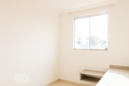 Quarto 1 de apartamento para alugar com 3 quartos, 65m² em Floramar, Belo Horizonte