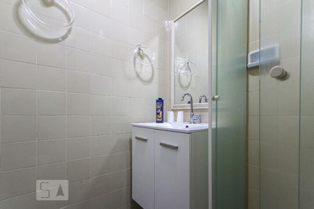 Apartamento à venda com 225m², 3 quartos e 2 vagasBanheiro de Serviço