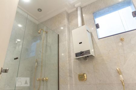 Apartamento à venda com 225m², 3 quartos e 2 vagasBanheiro