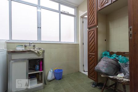 Apartamento à venda com 225m², 3 quartos e 2 vagasÁrea de Serviço