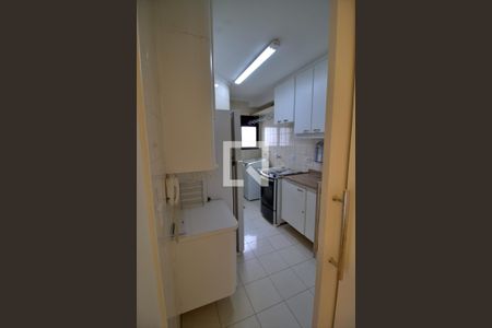 Apartamento à venda com 68m², 2 quartos e 2 vagas Apartamento à venda com 68m², 2 quartos e 2 vagasCozinha