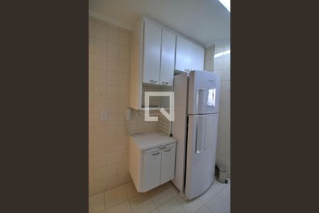 Apartamento à venda com 68m², 2 quartos e 2 vagas Apartamento à venda com 68m², 2 quartos e 2 vagasCozinha