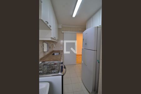 Apartamento à venda com 68m², 2 quartos e 2 vagas Apartamento à venda com 68m², 2 quartos e 2 vagasCozinha
