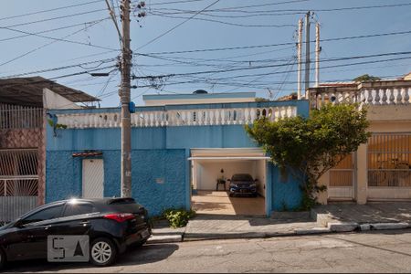 Fachada de casa à venda com 4 quartos, 300m² em Parque Císper, São Paulo