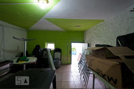 Depósito 2 de casa à venda com 4 quartos, 300m² em Parque Císper, São Paulo