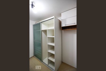 Apartamento para alugar com 160m², 4 quartos e 2 vagas Apartamento para alugar com 160m², 4 quartos e 2 vagasQuarto de Serviço