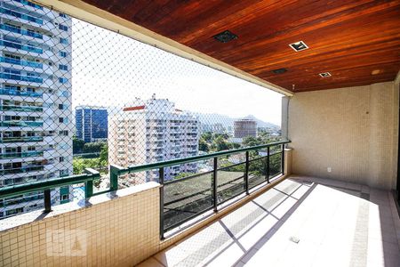 Varanda de apartamento para alugar com 4 quartos, 160m² em Recreio dos Bandeirantes, Rio de Janeiro
