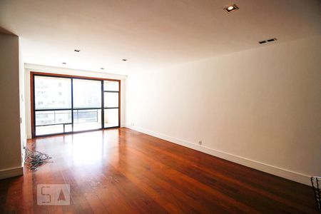 Sala de apartamento para alugar com 4 quartos, 160m² em Recreio dos Bandeirantes, Rio de Janeiro