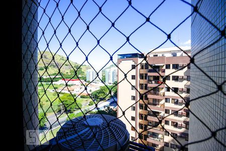 Apartamento para alugar com 160m², 4 quartos e 2 vagas Apartamento para alugar com 160m², 4 quartos e 2 vagasVista do Quarto 3