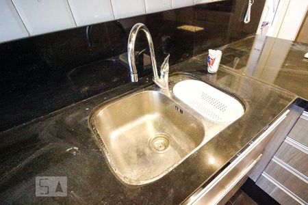 Apartamento para alugar com 160m², 4 quartos e 2 vagas Apartamento para alugar com 160m², 4 quartos e 2 vagasPia - Cozinha