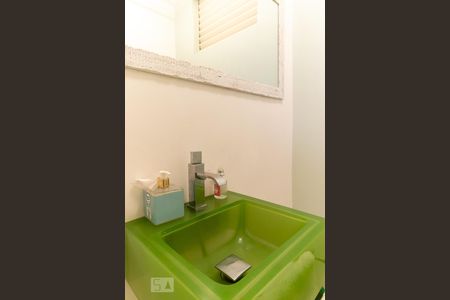 Apartamento à venda com 96m², 2 quartos e 1 vagaLavabo