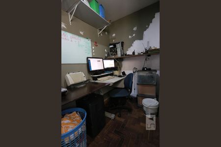 Apartamento à venda com 98m², 2 quartos e 2 vagasQuarto de Serviço