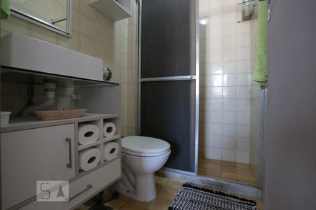 Apartamento à venda com 98m², 2 quartos e 2 vagasBanheiro Social