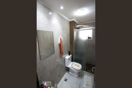 Banheiro  de apartamento à venda com 2 quartos, 54m² em Distrito Industrial, Jundiaí