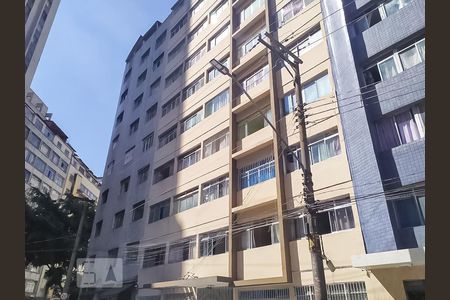 Studio à venda com 30m², 1 quarto e sem vaga Studio à venda com 30m², 1 quarto e sem vagaFachada