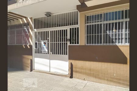 Studio à venda com 30m², 1 quarto e sem vaga Studio à venda com 30m², 1 quarto e sem vagaFachada