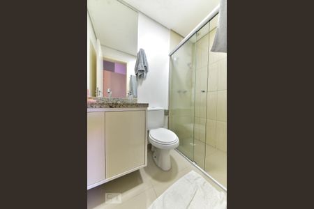 Apartamento à venda com 100m², 3 quartos e 2 vagas Apartamento à venda com 100m², 3 quartos e 2 vagasBanheiro da Suíte 3