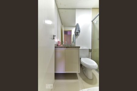 Banheiro da Suíte 3 de apartamento à venda com 3 quartos, 100m² em Nova Petrópolis, São Bernardo do Campo