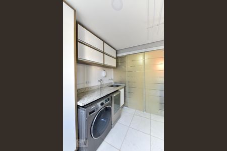 Apartamento à venda com 100m², 3 quartos e 2 vagas Apartamento à venda com 100m², 3 quartos e 2 vagasÁrea de Serviço