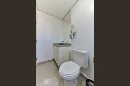 Apartamento à venda com 100m², 3 quartos e 2 vagas Apartamento à venda com 100m², 3 quartos e 2 vagasBanheiro da Suíte 2