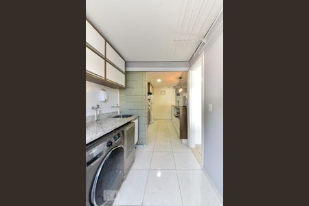 Apartamento à venda com 100m², 3 quartos e 2 vagas Apartamento à venda com 100m², 3 quartos e 2 vagasÁrea de Serviço