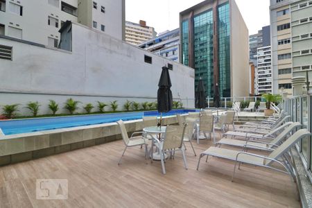 Apartamento à venda com 39m², 1 quarto e 1 vaga Apartamento à venda com 39m², 1 quarto e 1 vagaÁrea comum - Piscina