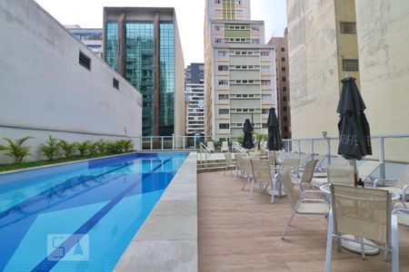 Apartamento à venda com 39m², 1 quarto e 1 vaga Apartamento à venda com 39m², 1 quarto e 1 vagaÁrea comum - Piscina