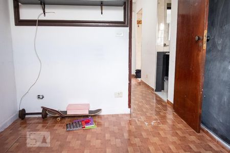 Quarto 1 de apartamento para alugar com 2 quartos, 43m² em Conjunto Habitacional Padre José de Anchieta, São Paulo