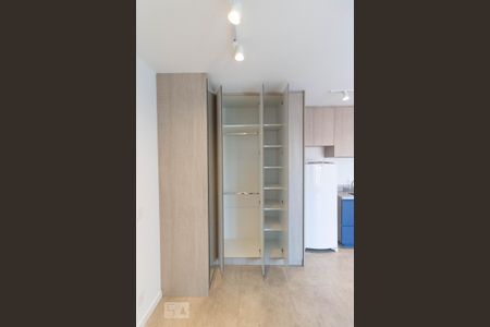 Studio para alugar com 34m², 1 quarto e 1 vaga Studio para alugar com 34m², 1 quarto e 1 vagaStúdio