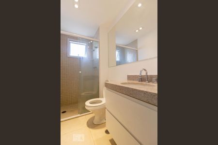 Studio para alugar com 34m², 1 quarto e 1 vaga Studio para alugar com 34m², 1 quarto e 1 vagaBanheiro