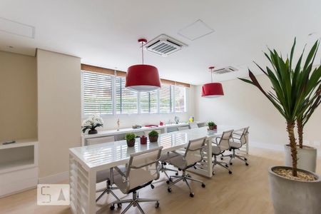 Studio para alugar com 34m², 1 quarto e 1 vaga Studio para alugar com 34m², 1 quarto e 1 vagaSala de Reuniões