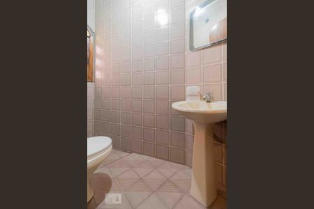 Casa à venda com 160m², 3 quartos e 2 vagasBanheiro Social