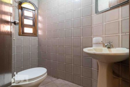 Casa à venda com 160m², 3 quartos e 2 vagasBanheiro Social