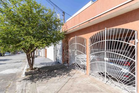 Casa à venda com 160m², 3 quartos e 2 vagasFachada