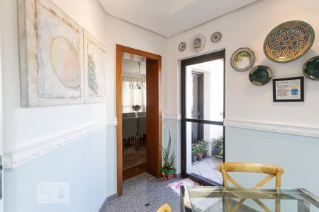 Apartamento à venda com 422m², 4 quartos e 4 vagas Apartamento à venda com 422m², 4 quartos e 4 vagasCopa