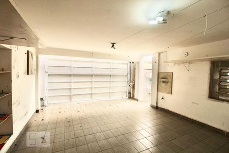 Casa à venda com 180m², 4 quartos e 2 vagasGaragem