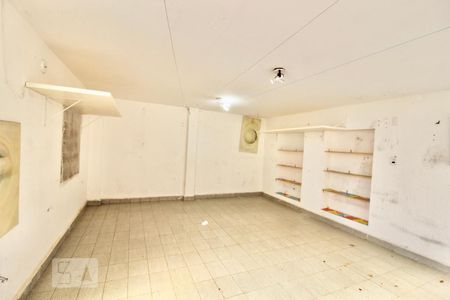 Casa à venda com 180m², 4 quartos e 2 vagasGaragem