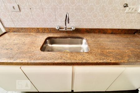 Casa à venda com 180m², 4 quartos e 2 vagasCozinha