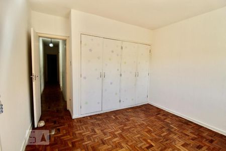 Casa à venda com 180m², 4 quartos e 2 vagasQuarto 4