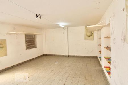 Casa à venda com 180m², 4 quartos e 2 vagasGaragem