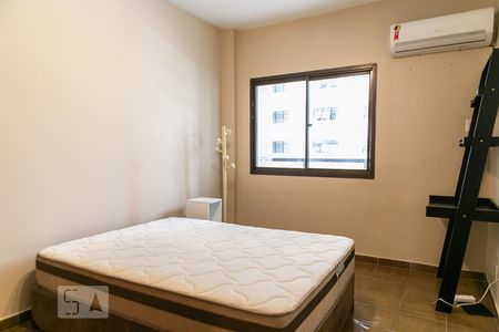 Apartamento para alugar com 135m², 3 quartos e 1 vaga Apartamento para alugar com 135m², 3 quartos e 1 vagaQuarto